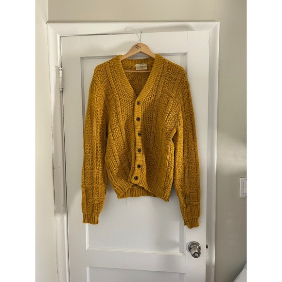 Arrow Womens Cardigan Sweater Size Large Knit Mustard Button